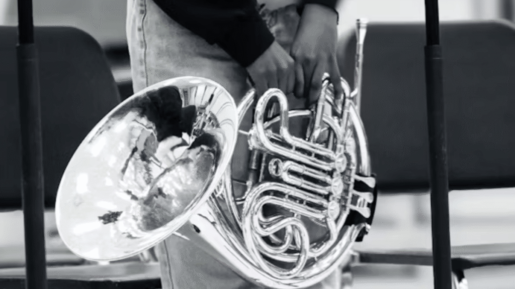 “The Complete Guide to Flugelhorn: From Military Origins to Jazz Icon and Beyond”