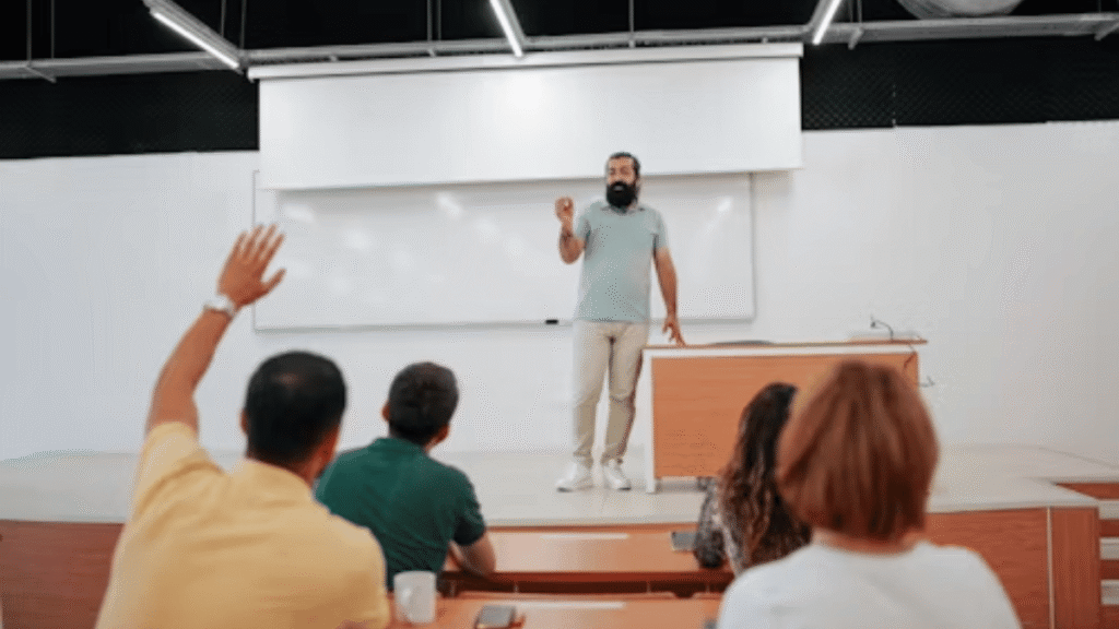Classroom 15x: A Complete Guide for Educators, Students